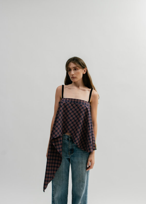 ASYMMETRIC CHECKERED TOP