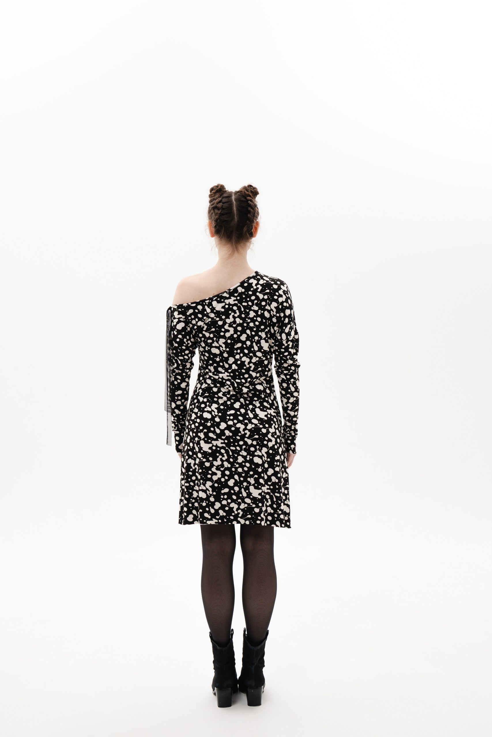 ONE-SHOULDER PRINT BLACK DRESS - Image 6