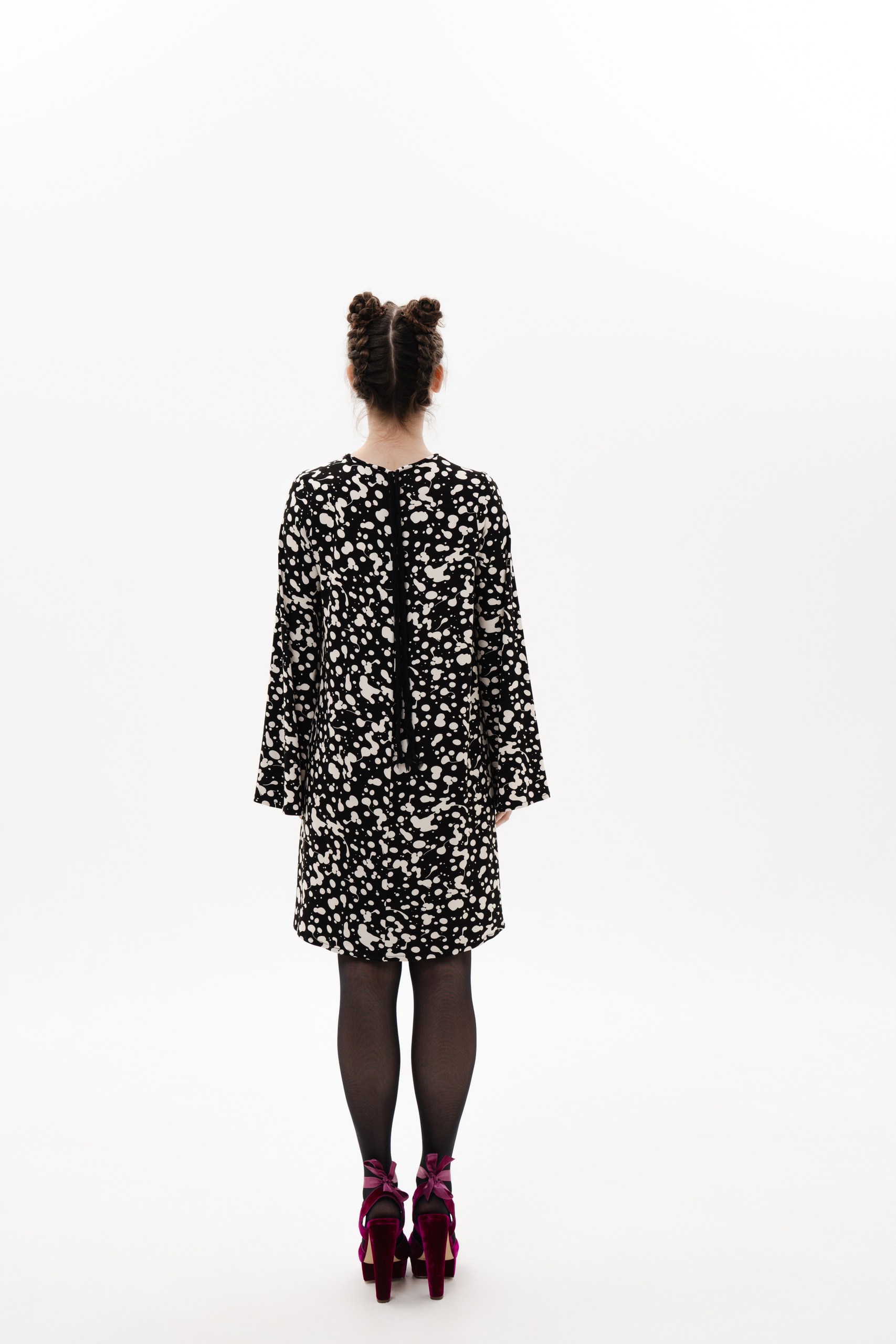 PRINT BLACK DRESS — WIDE SILHOUETTE - Image 8