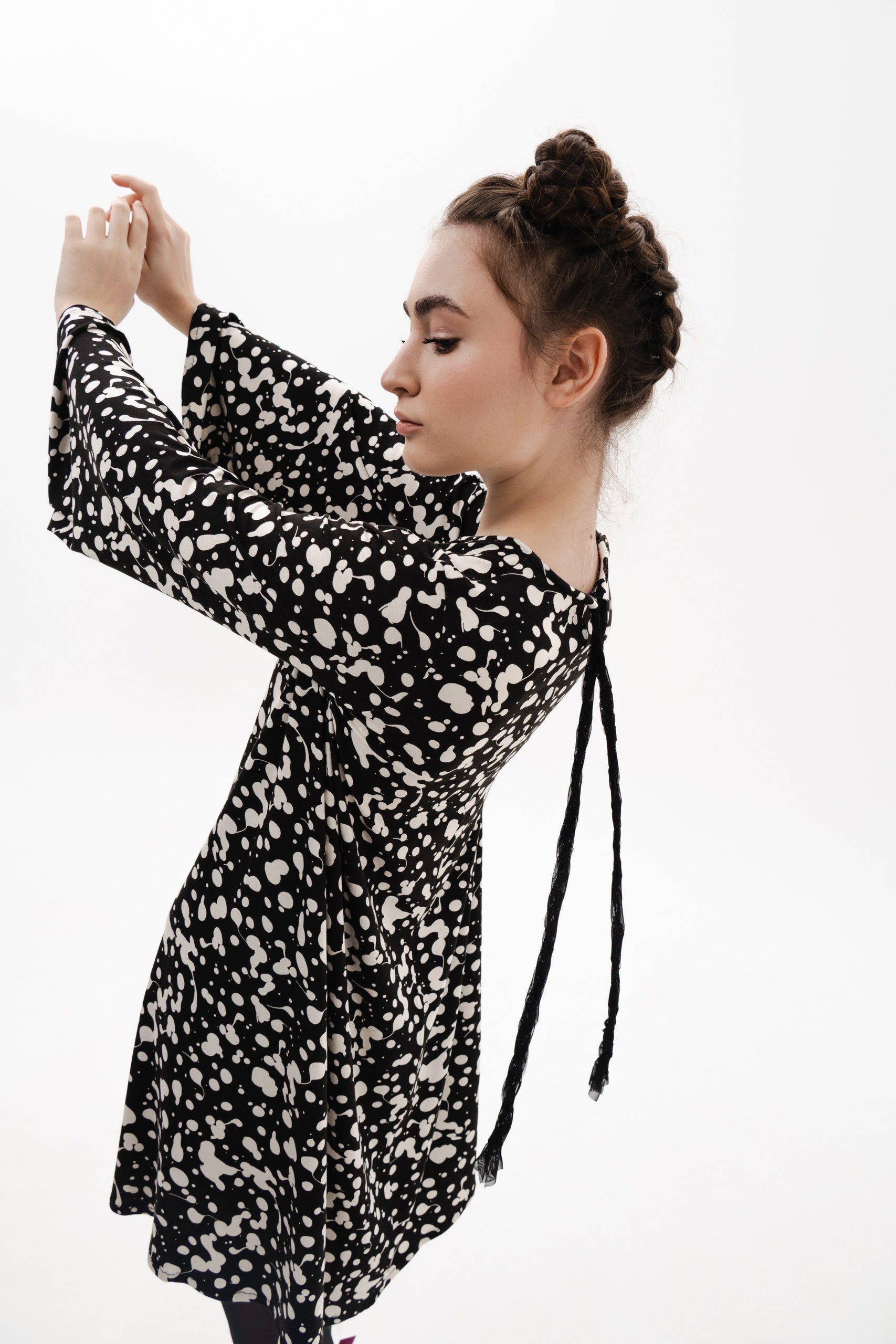 PRINT BLACK DRESS — WIDE SILHOUETTE - Image 3